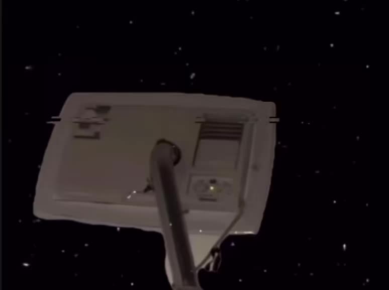 @M^