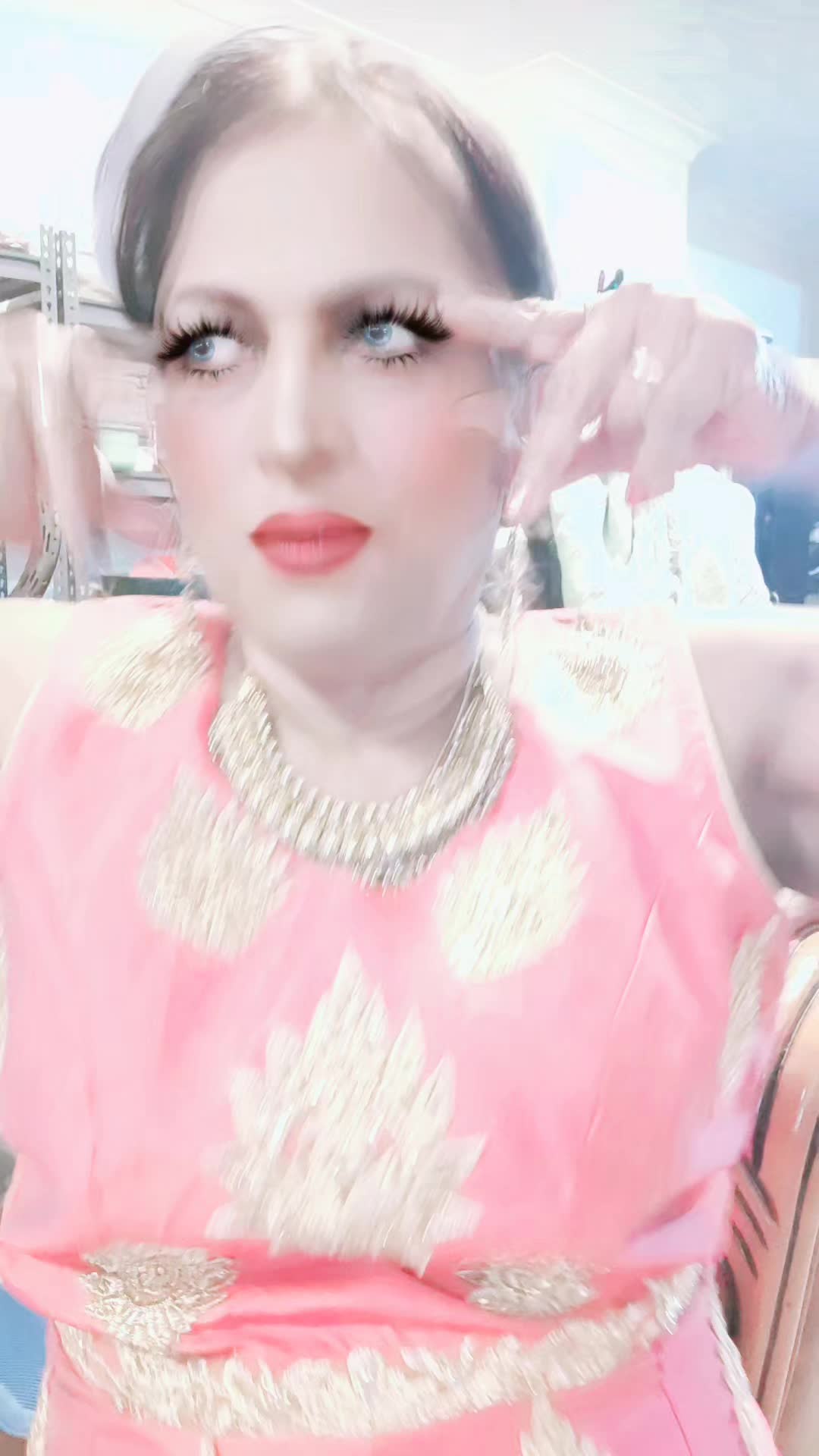 @Glowqueen Karen