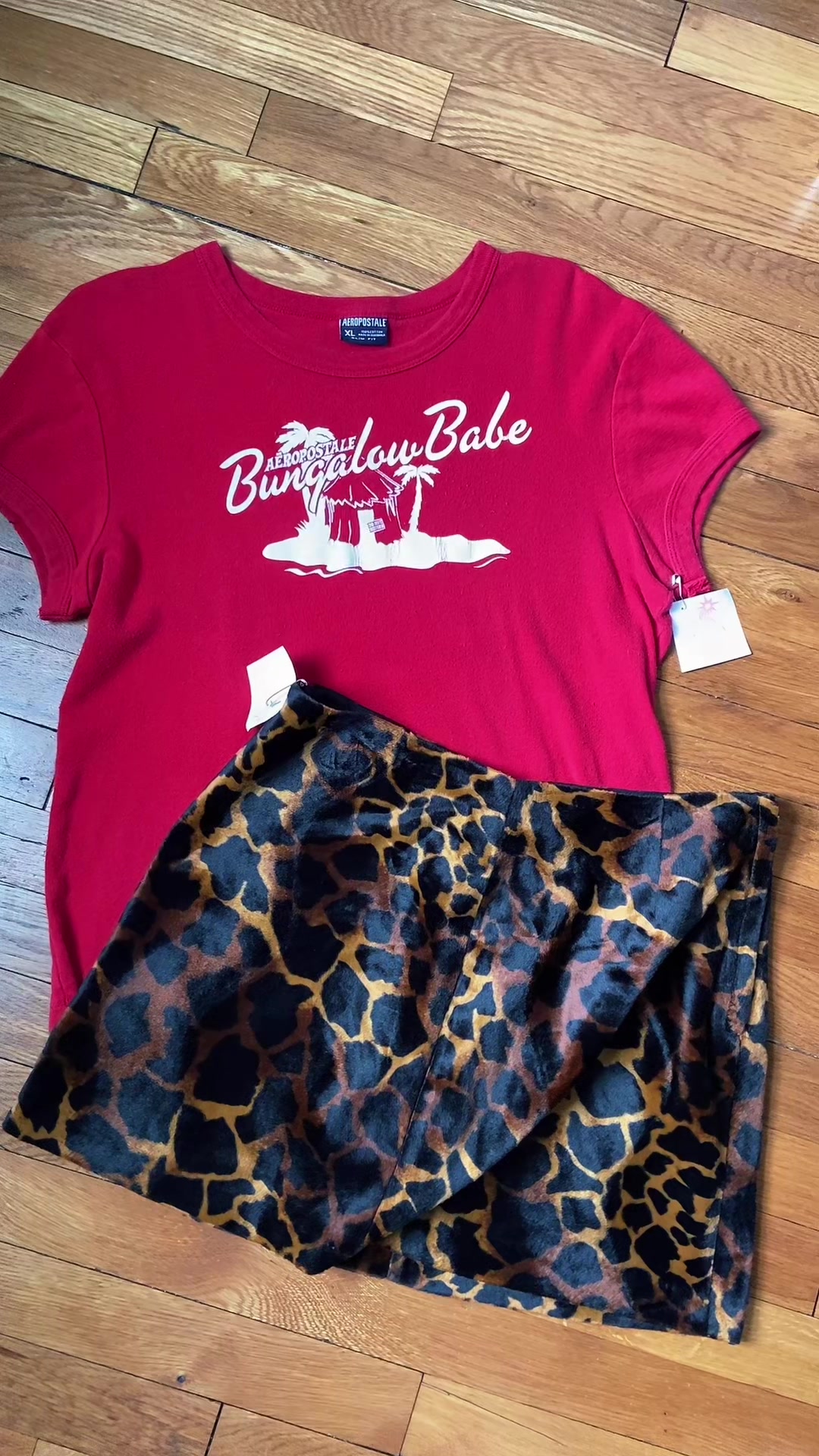 @UniversityVintage