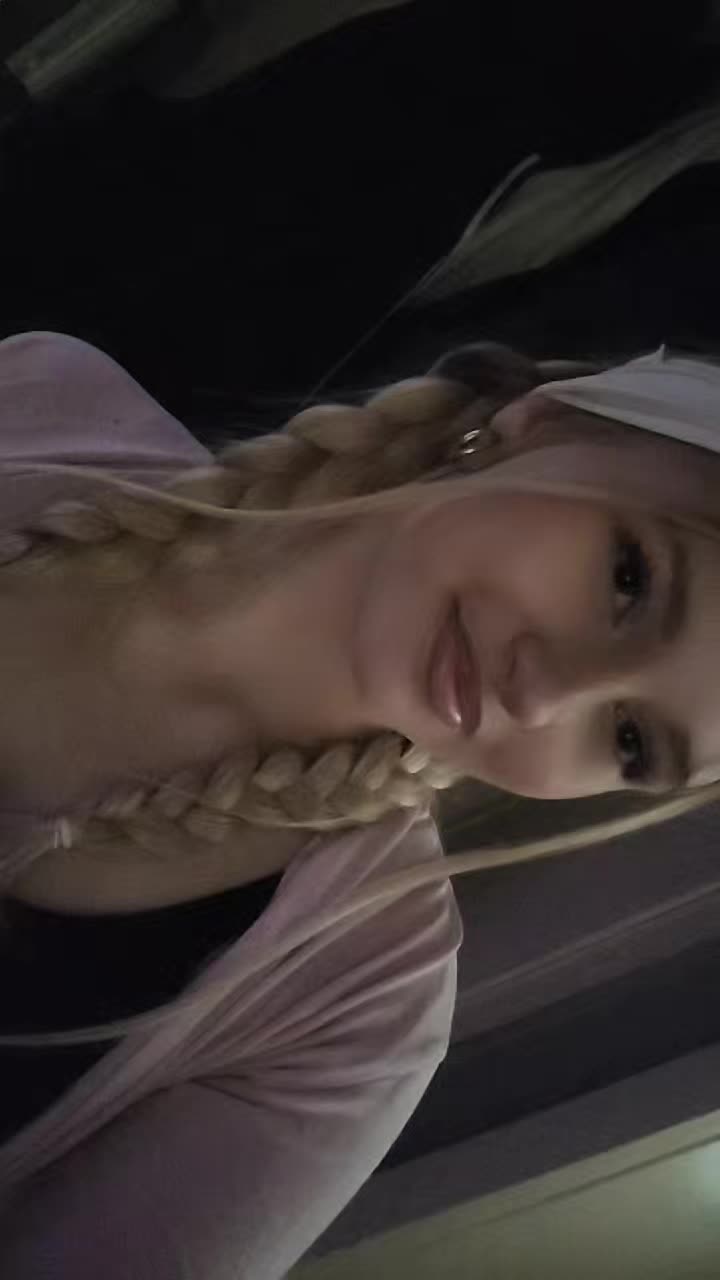 @Viktoria