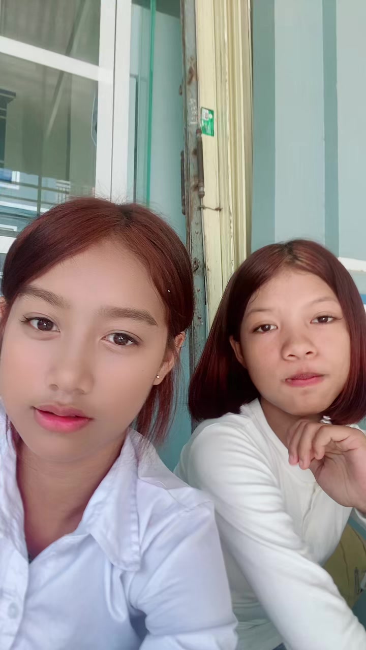 @Ta Ta๐๐ผโ๏ธ๐ฆถ๐ป
