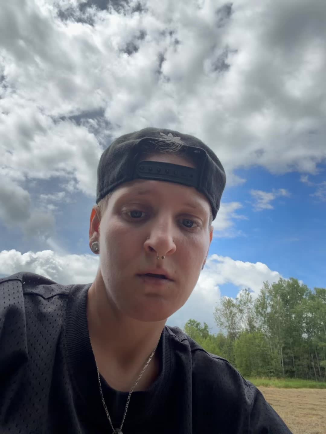 @lezbo32🌈