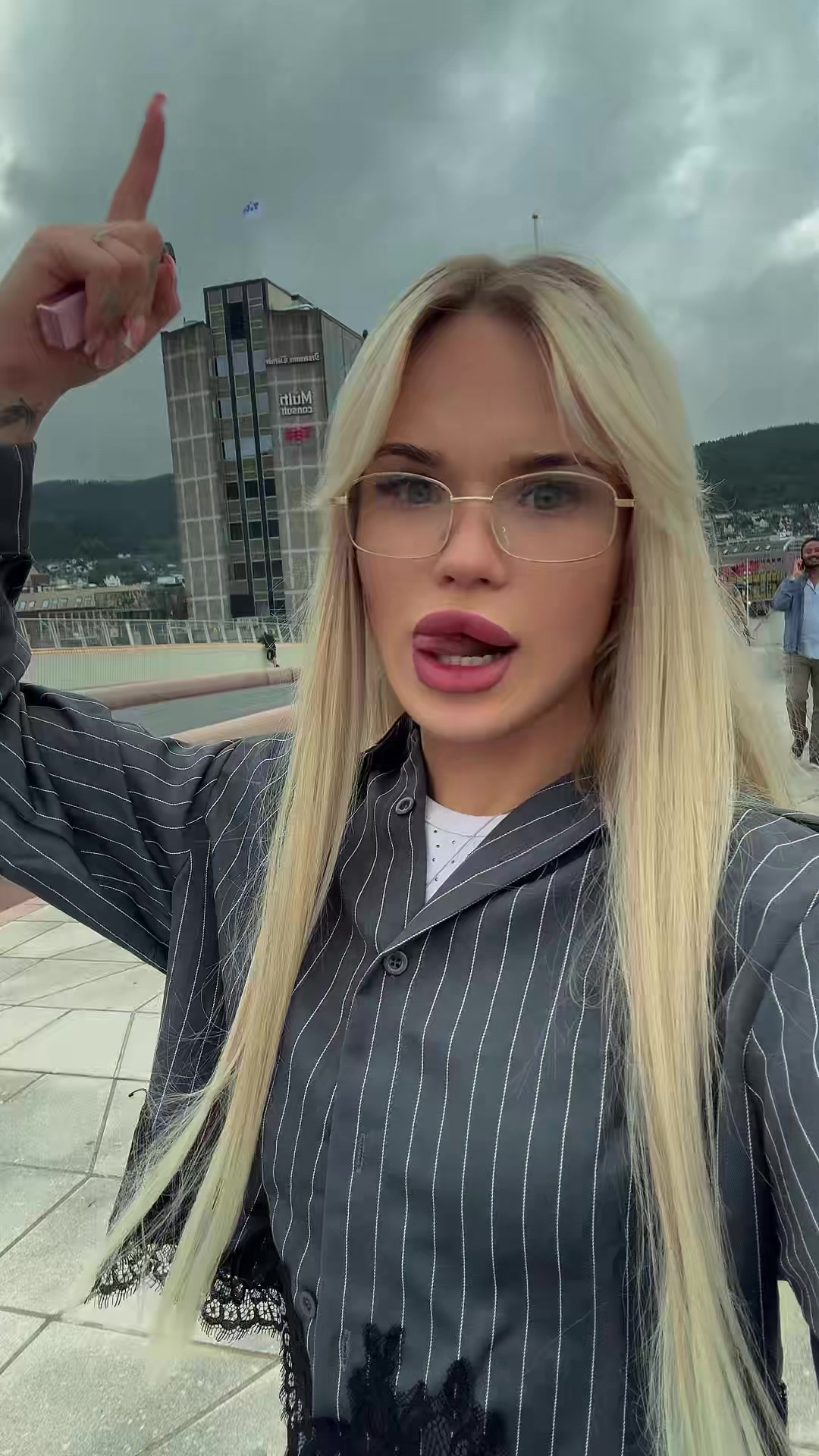 @_katess