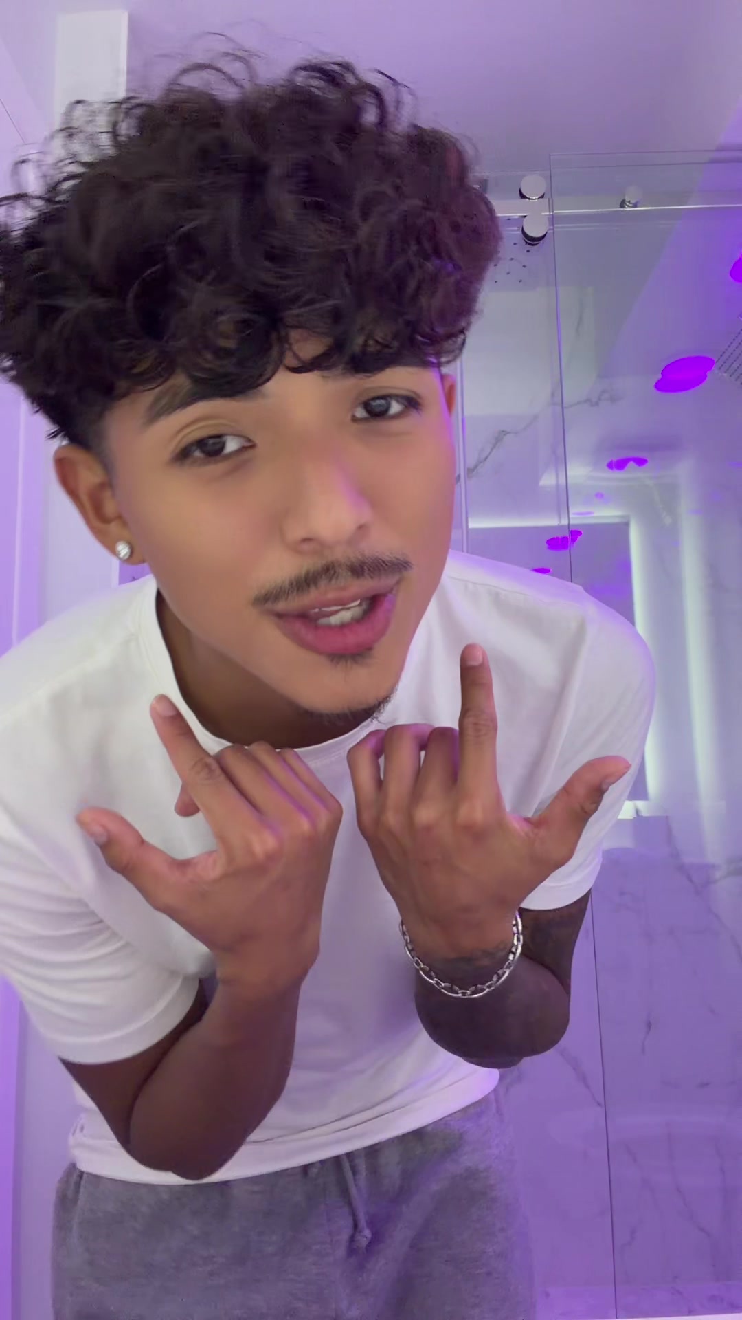 @Cx1txn🤴🏽
