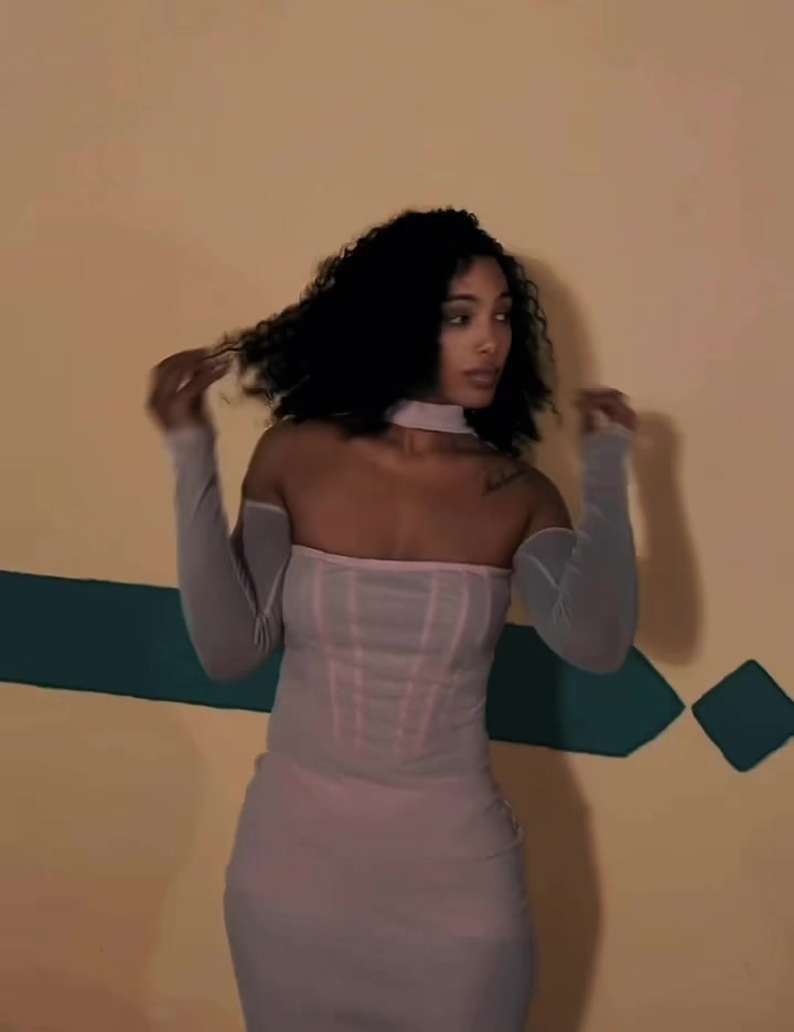 @MeLoNa🦋