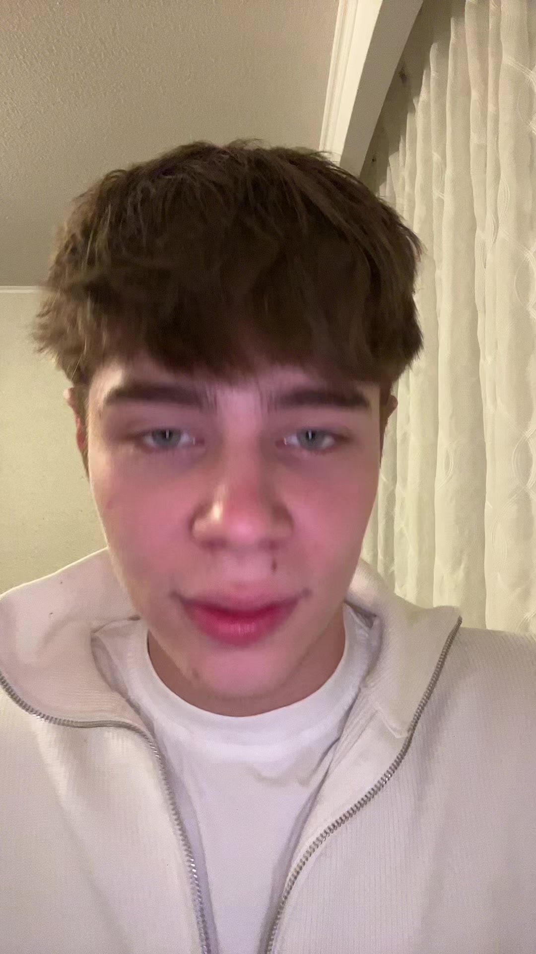 @СНОВА ДАНЕЧКА???