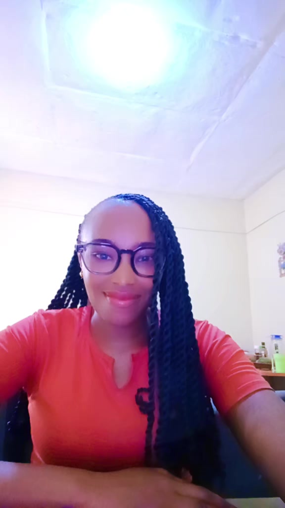 @MissPauline
