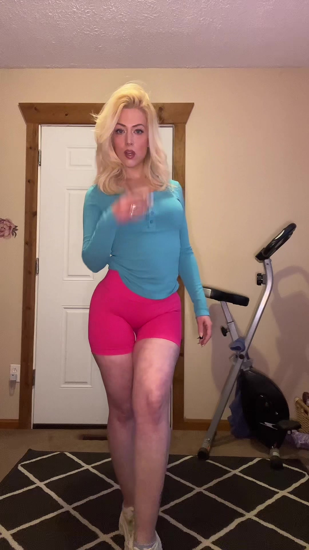 @Femmebot
