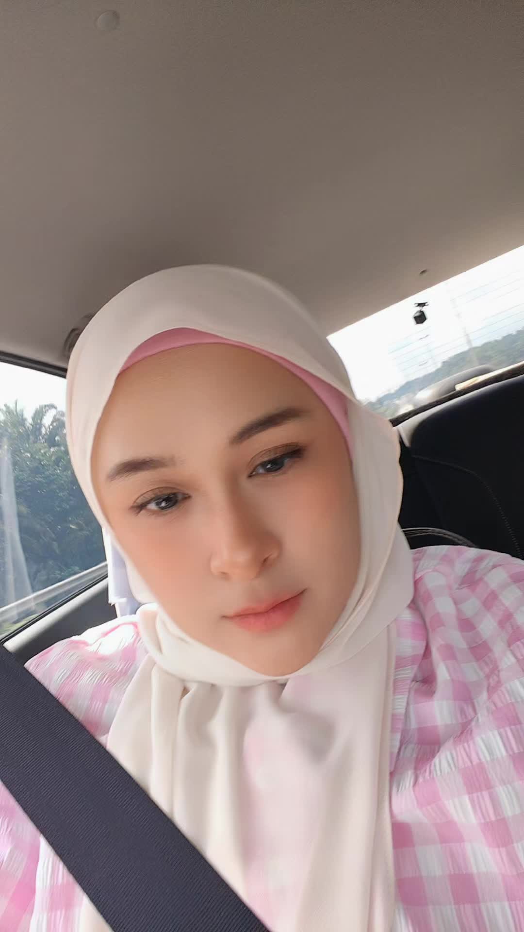 @Nuura