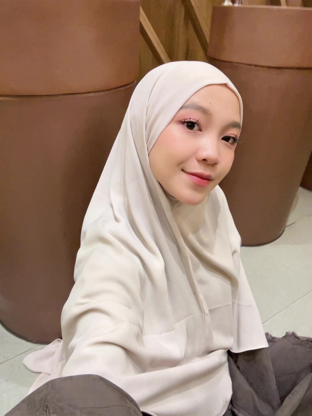 @𝐚𝐧𝐚𝐧𝐝𝐚 𝐧𝐮𝐫𝐮𝐥