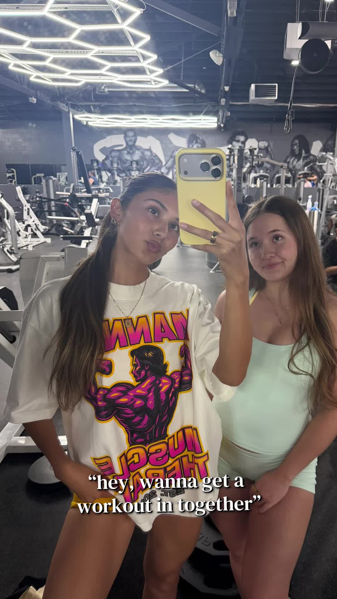 @aliyagibsonn