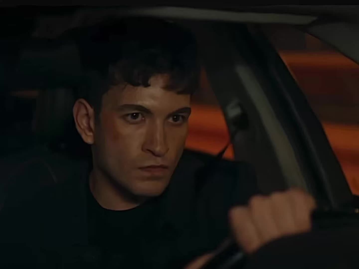 @🌘