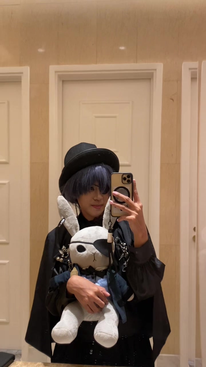 @syrio_coser