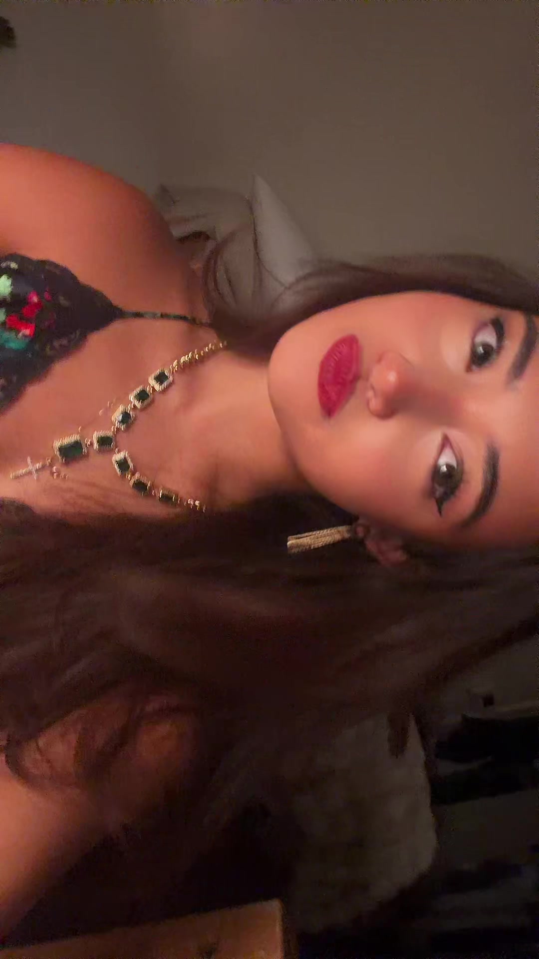 @🧛&zwj;♀️