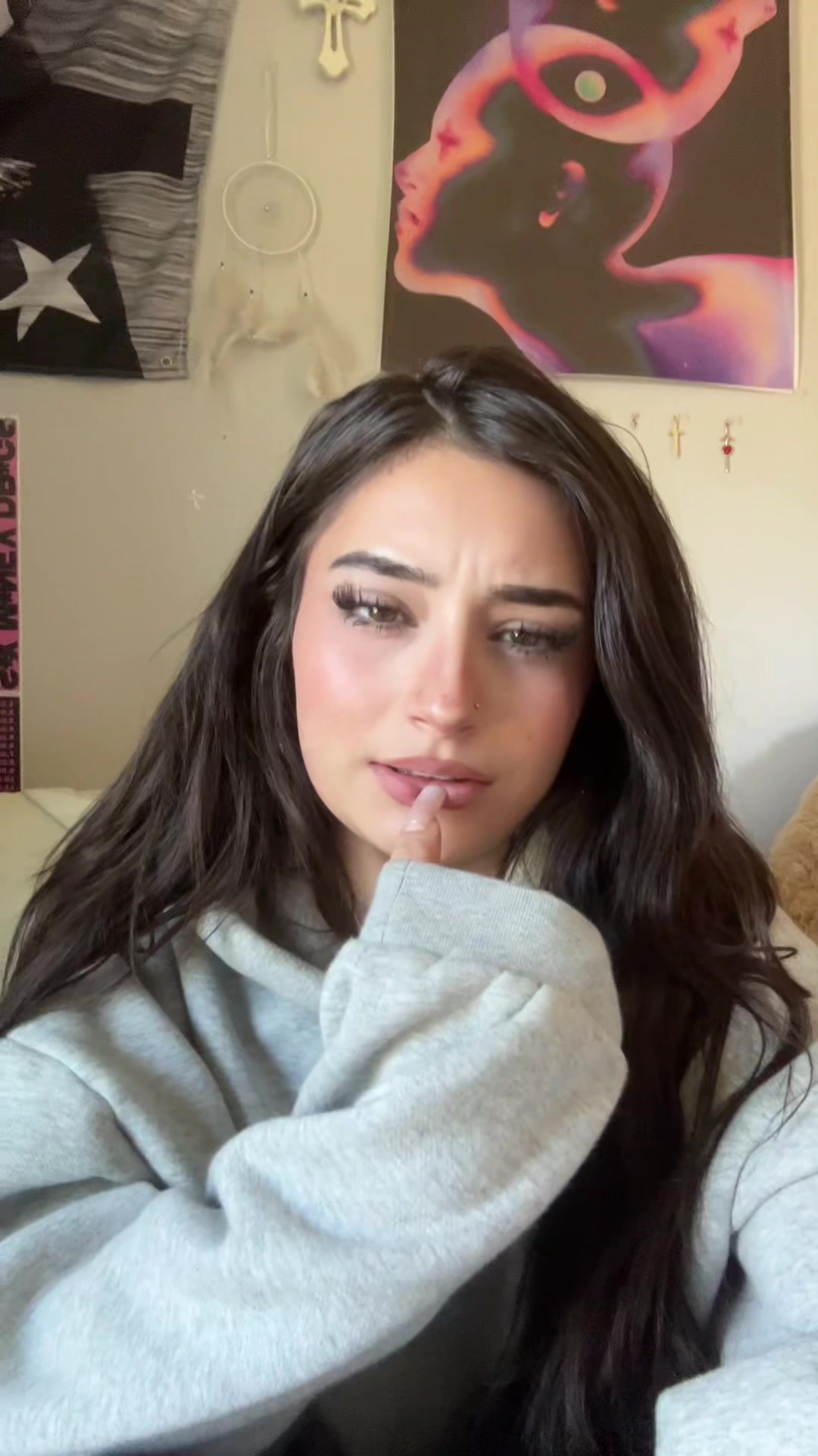 @nikou