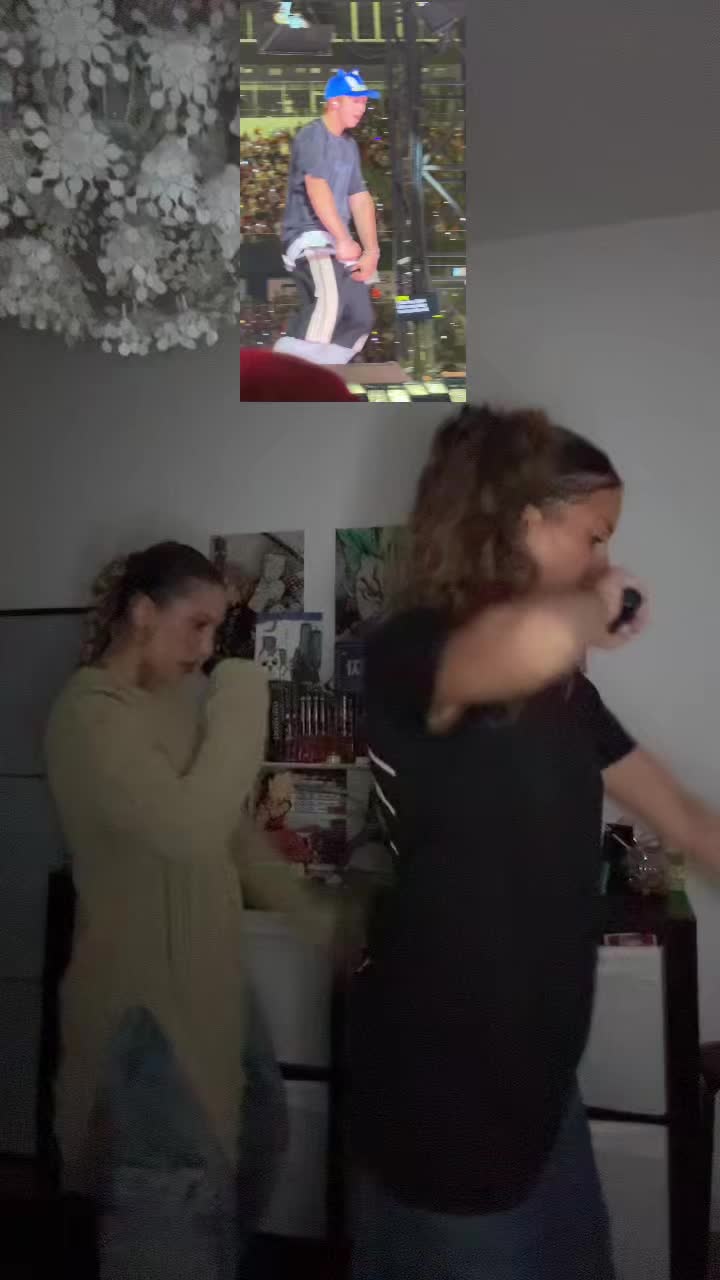 @lovemyuniverve
