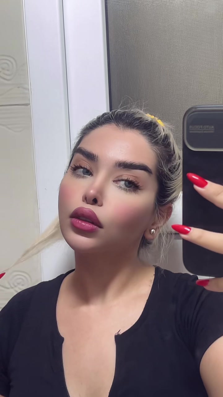 @shaghayegh