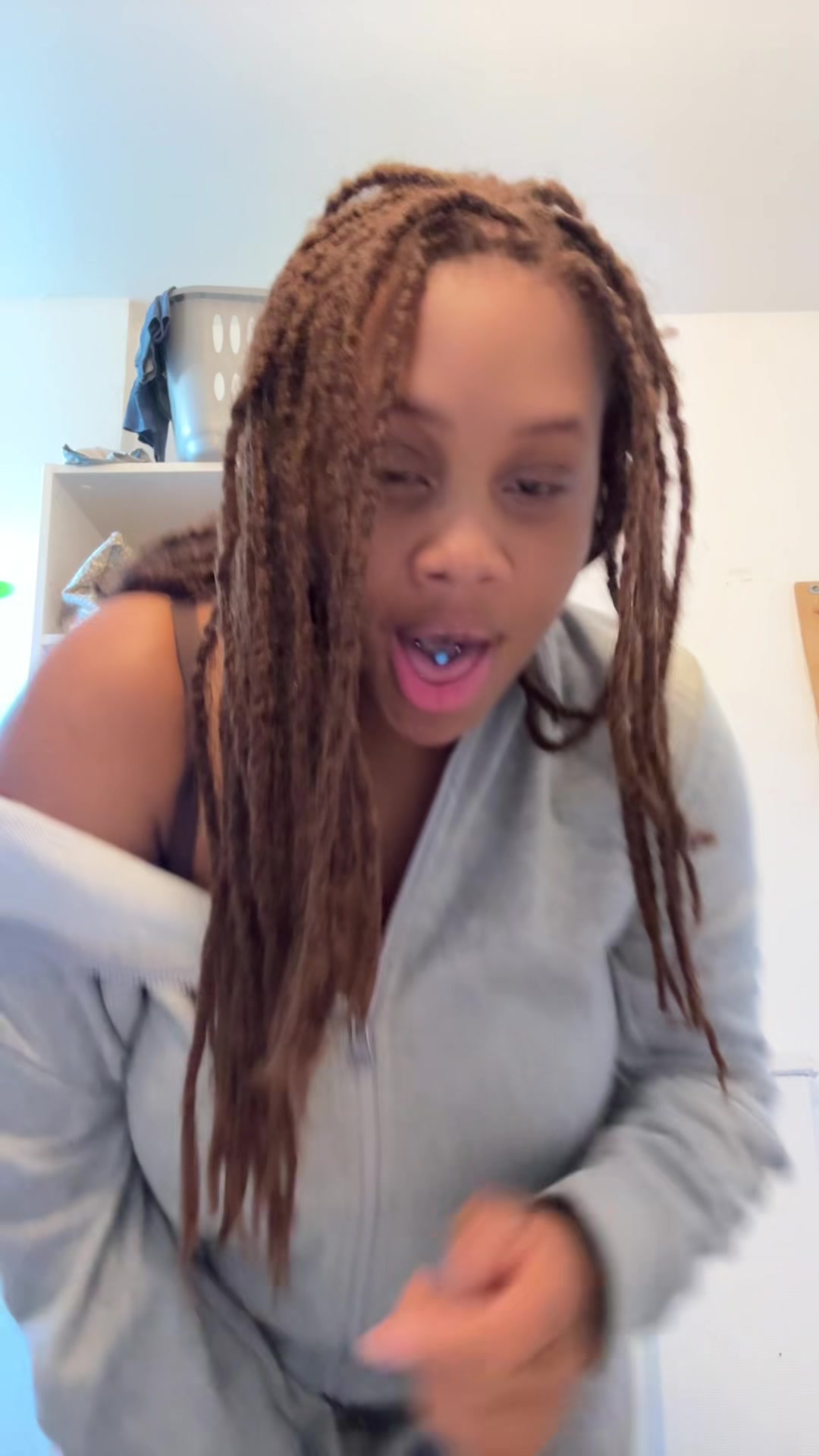 @Byqueenss 👑