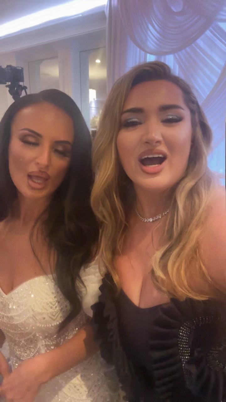 @ItsJasminka