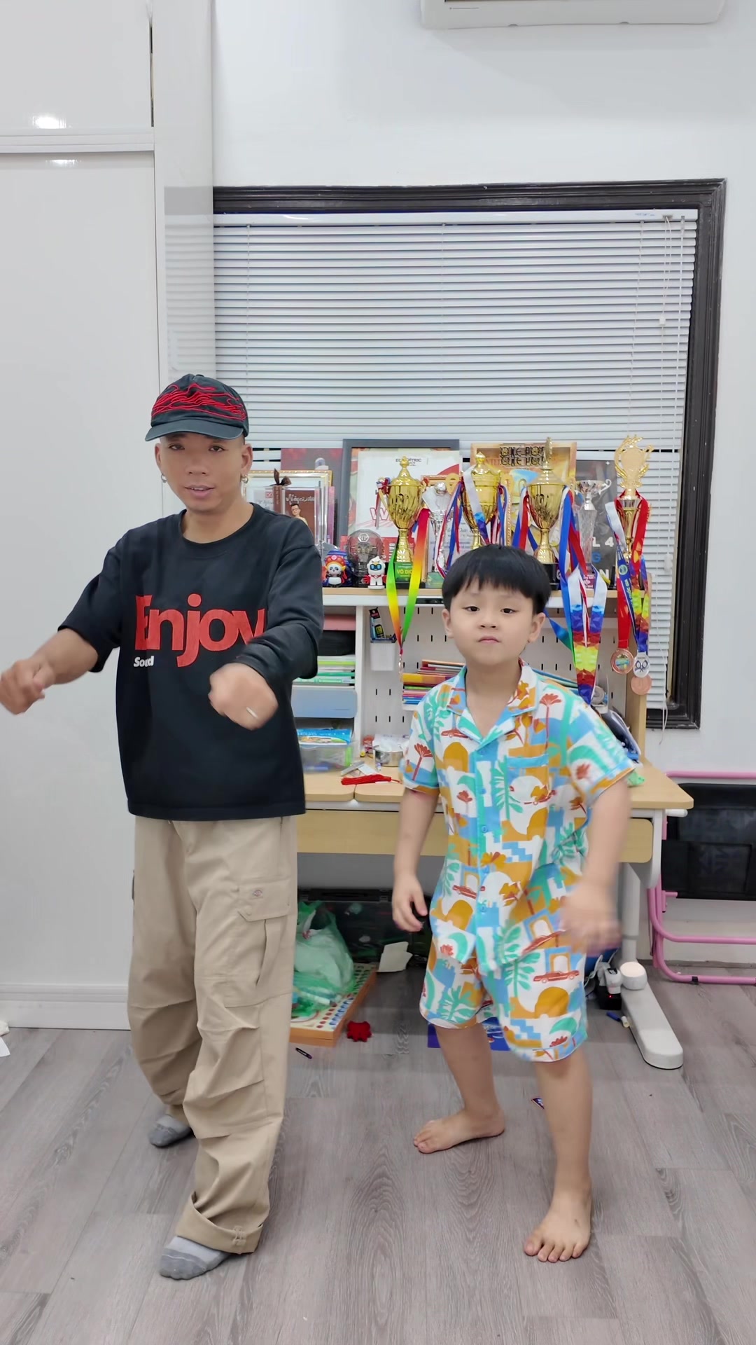 @C&ocirc;ng Zẻo 🐍