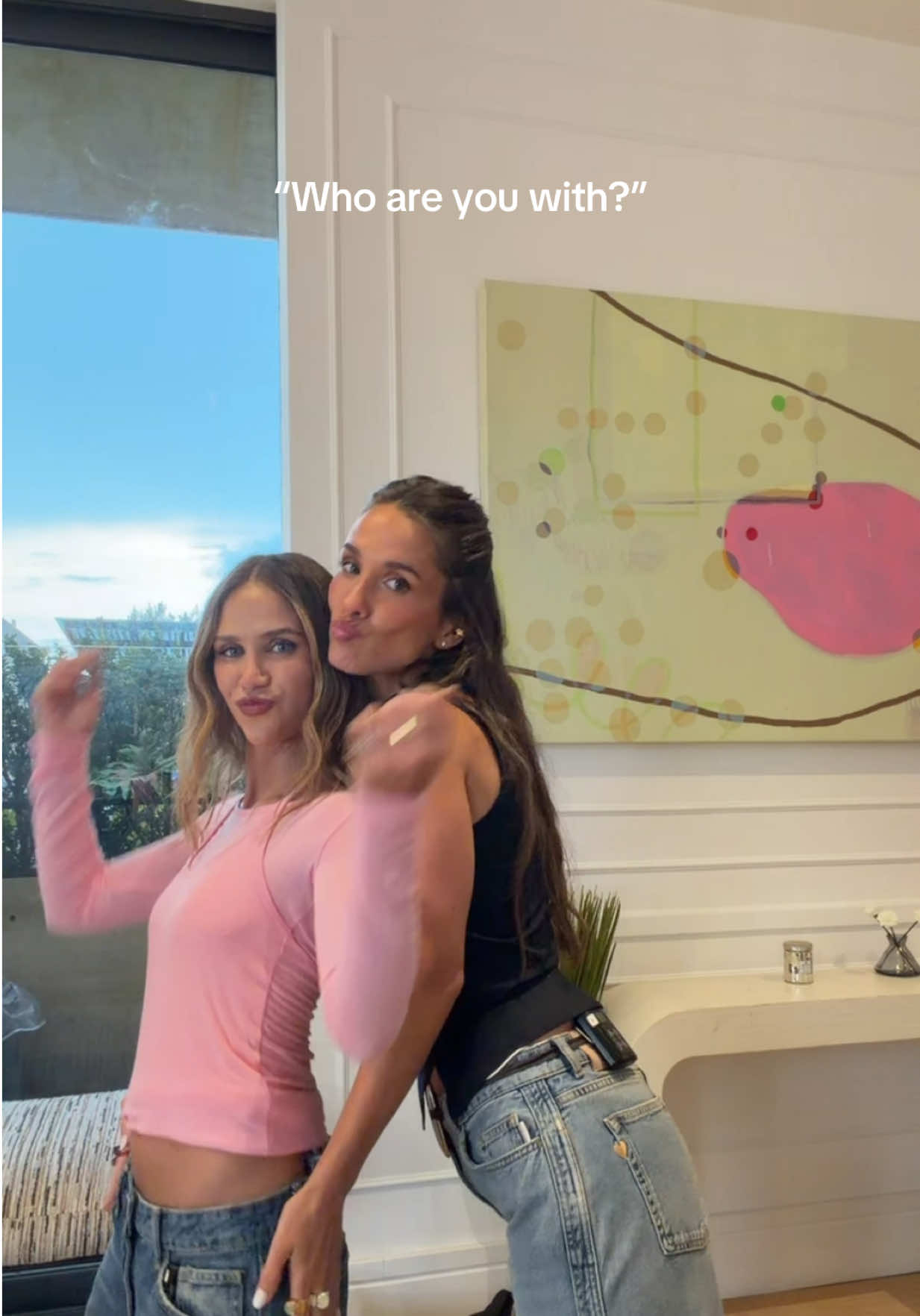 @Maria Pombo