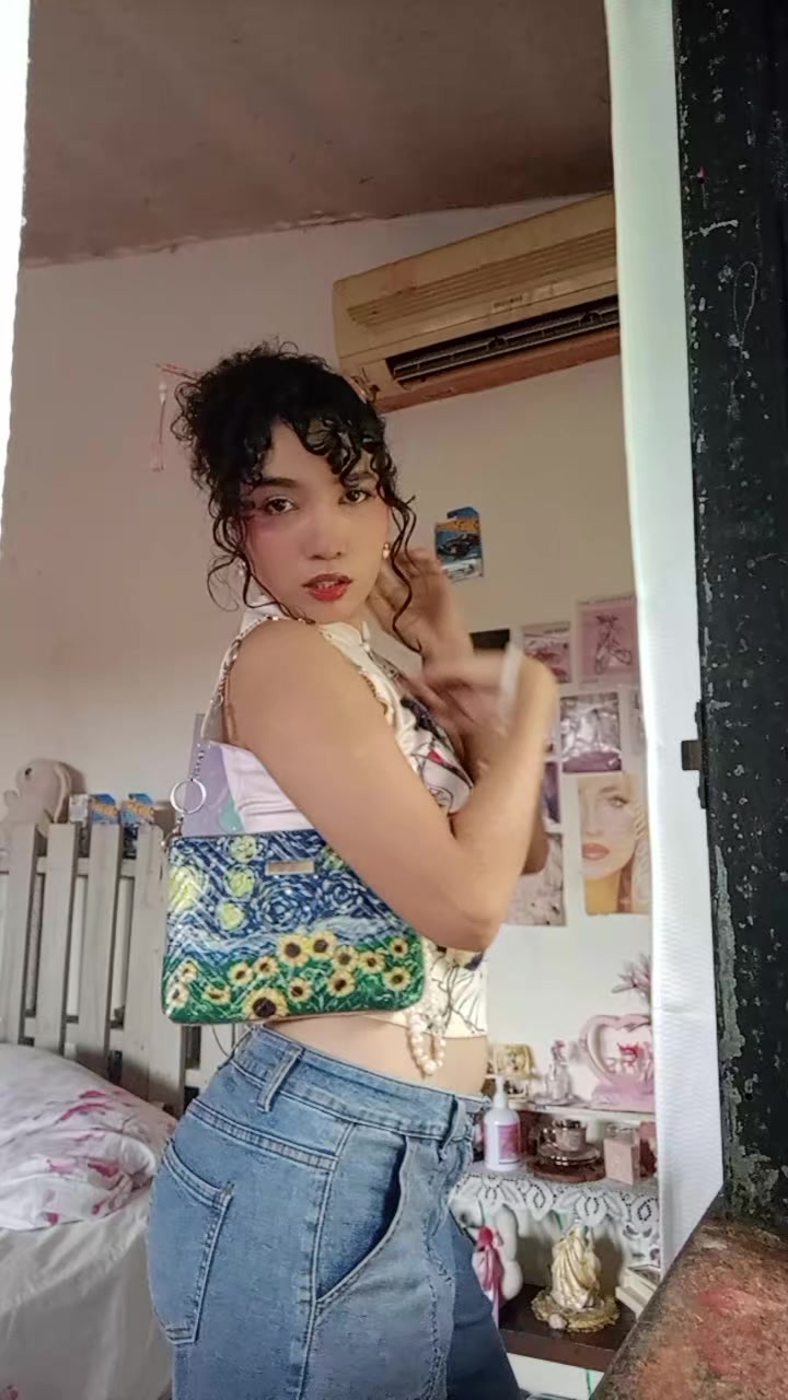 @Karoline Acosta
