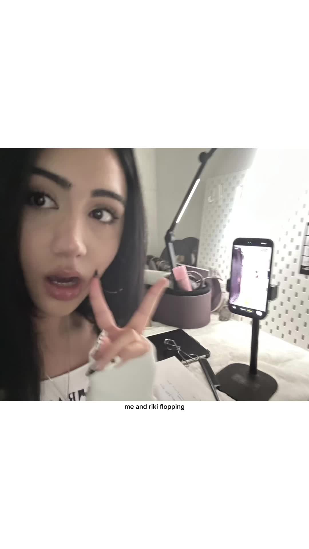 @leena