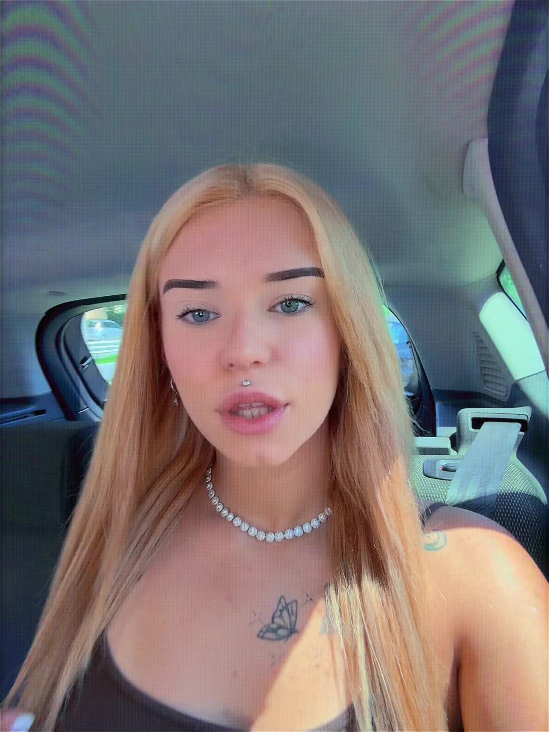 @denisa_pralea