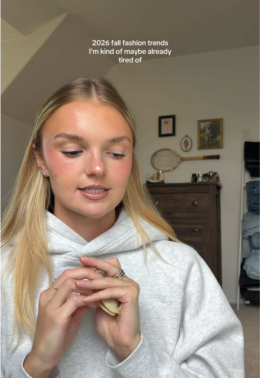 @AVA