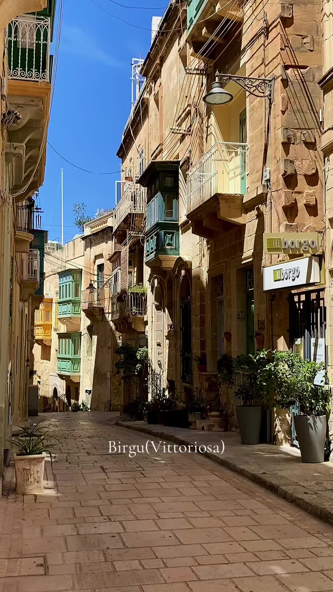 @Nicole | Travel 🌍