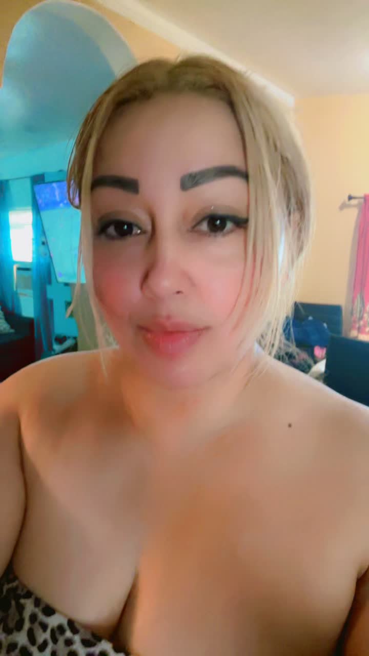 @Paty504🇭🇳👑💵🐎🦊