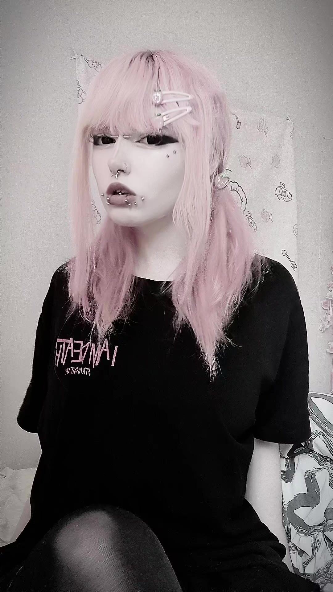 @✞