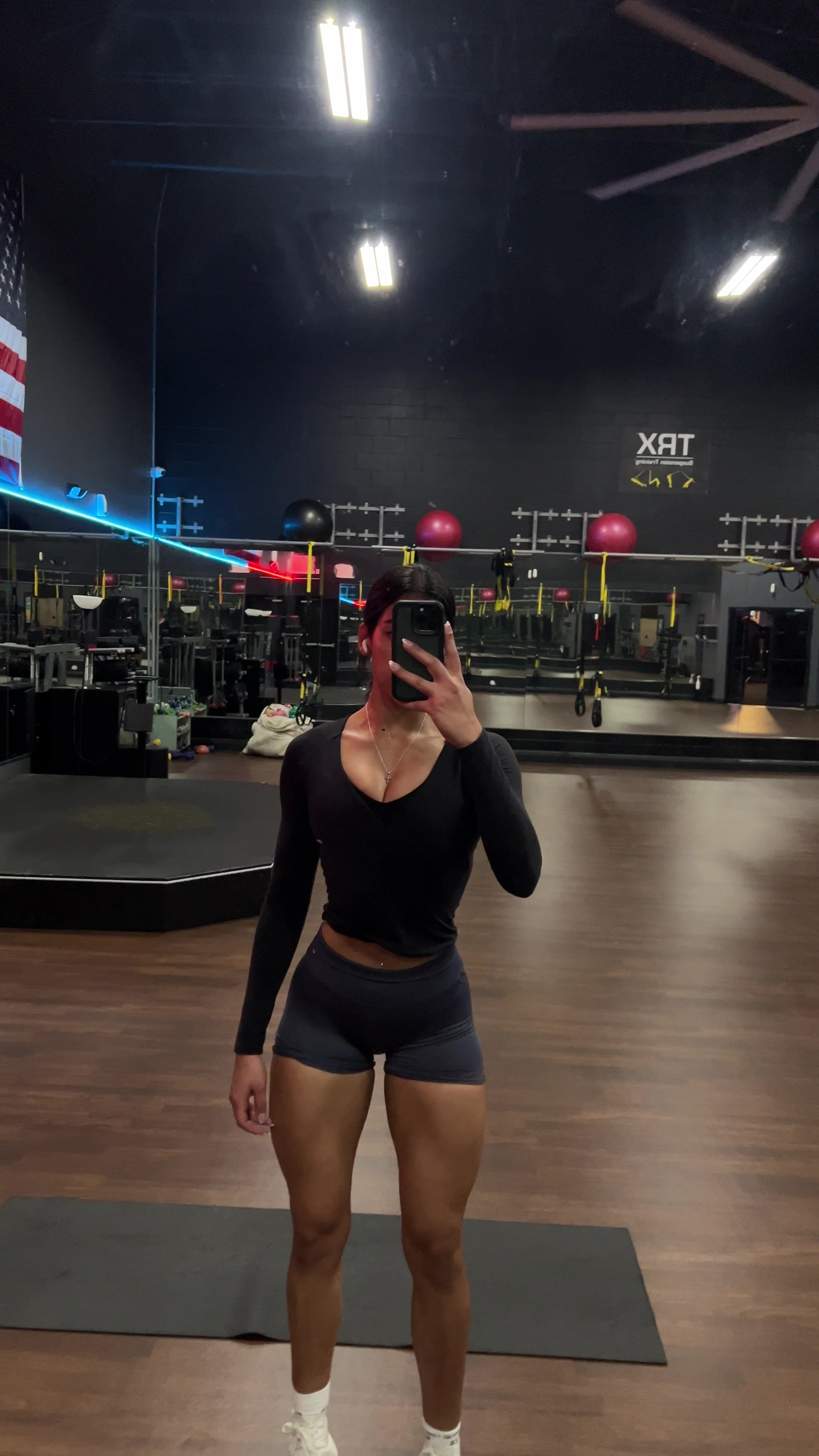 @zeynah🪽
