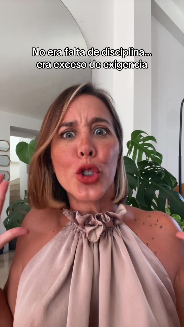 @AdrianaBowen