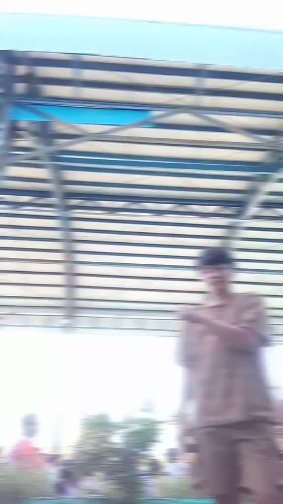 @Nianzyii_mo