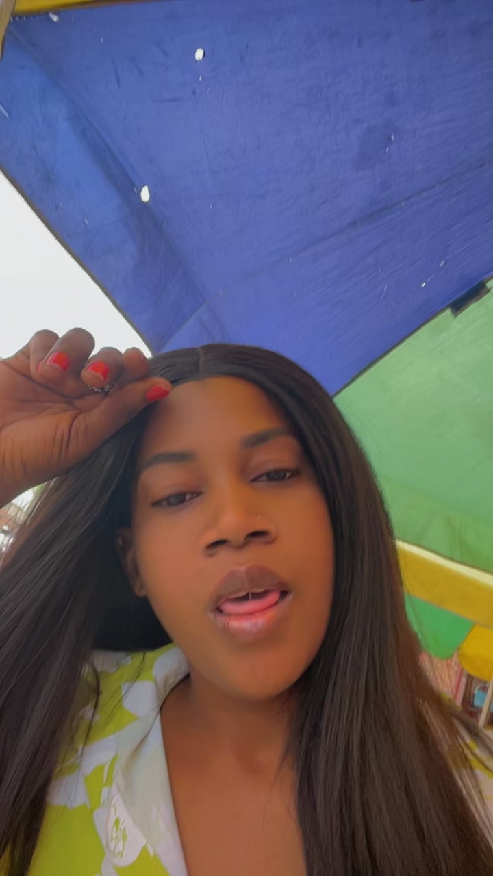 @Sarah Muzi la star