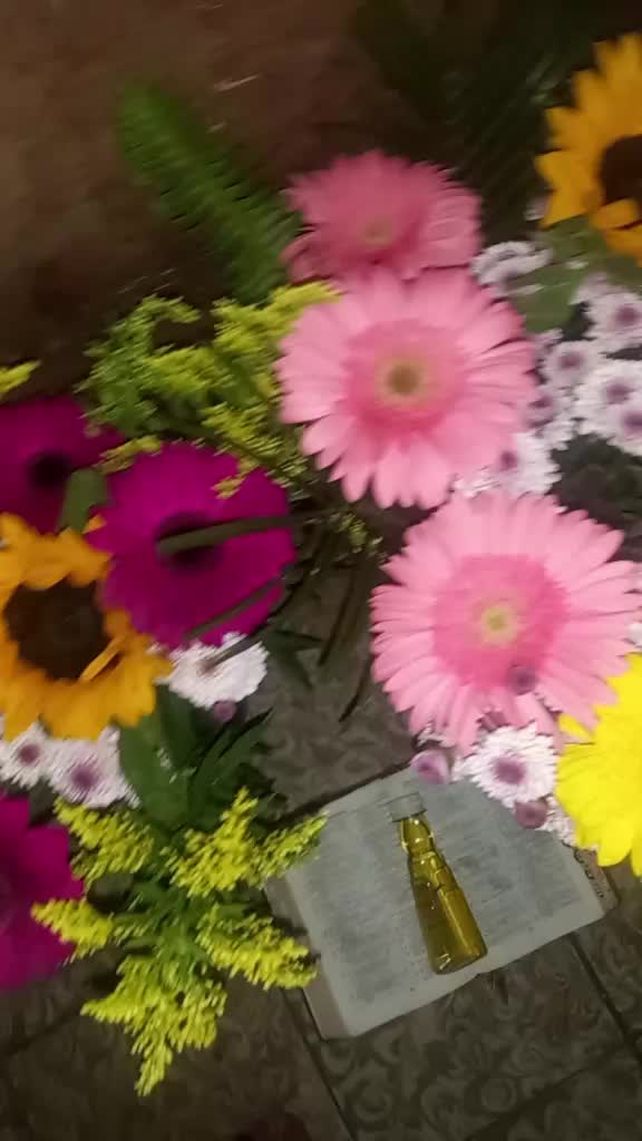 @rebecachiyal2