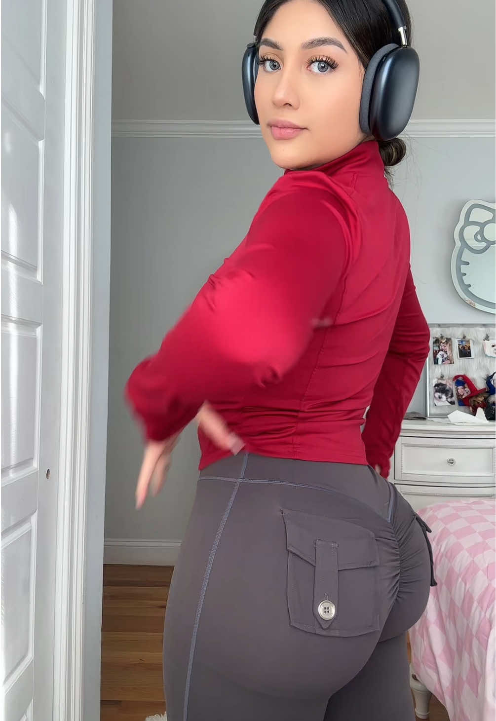 @🕷
