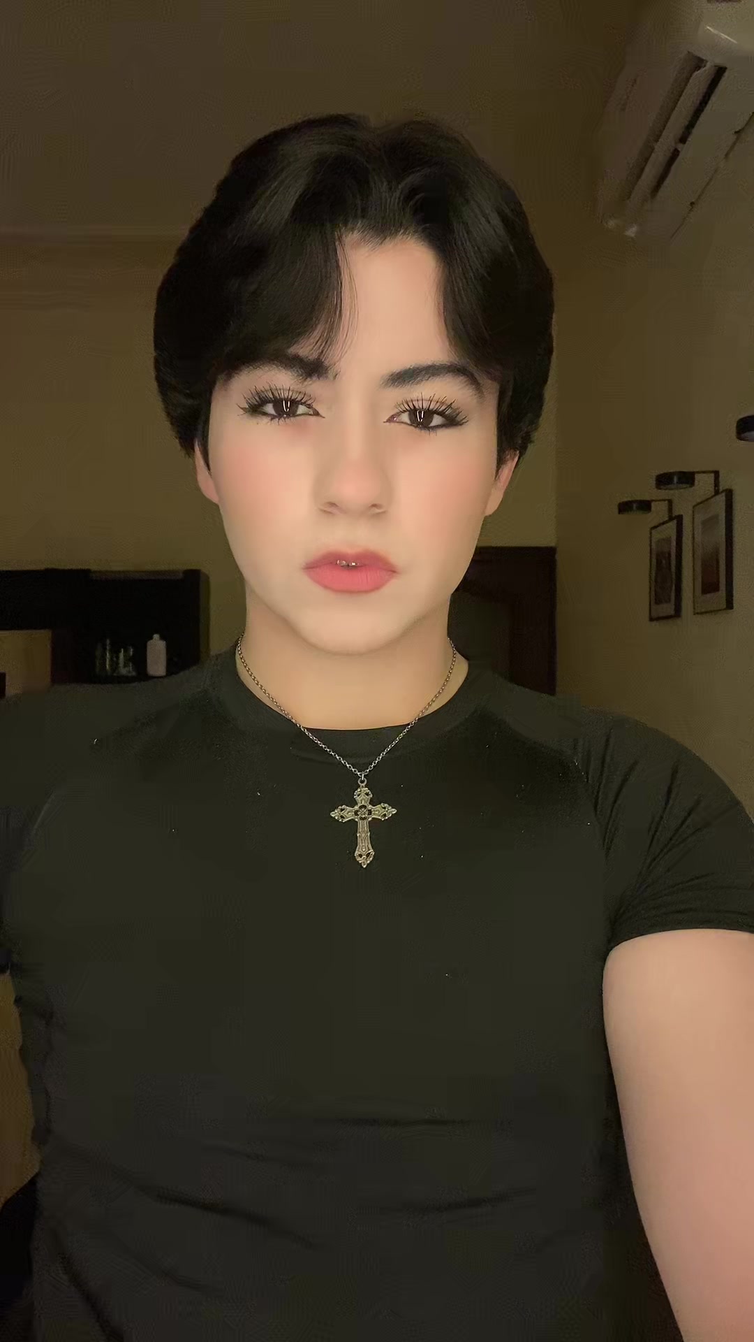 @Egr&eacute;n Reyes