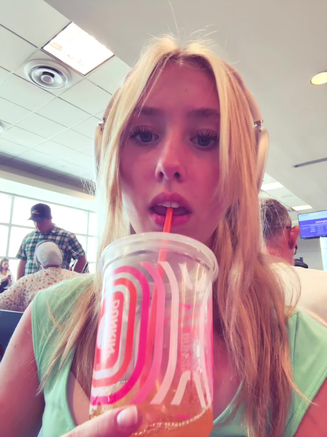 @ellaspam🐩💞🪞🧁💫