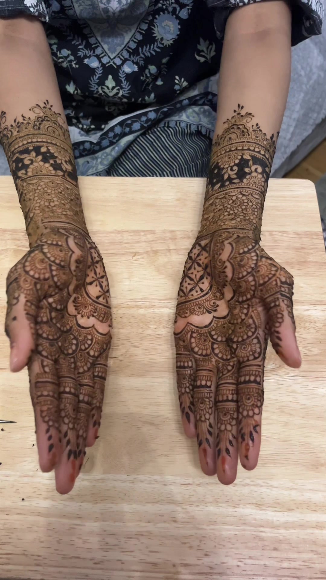@Henna