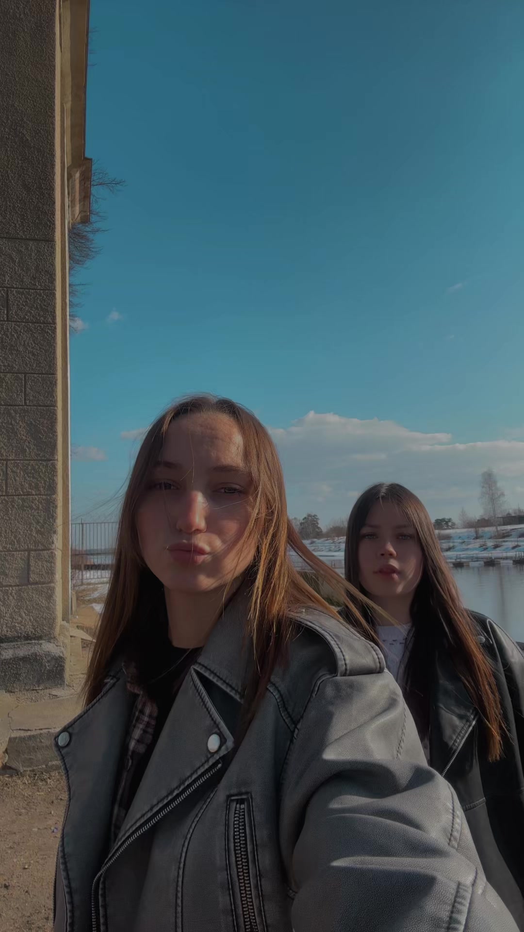 @Viksss