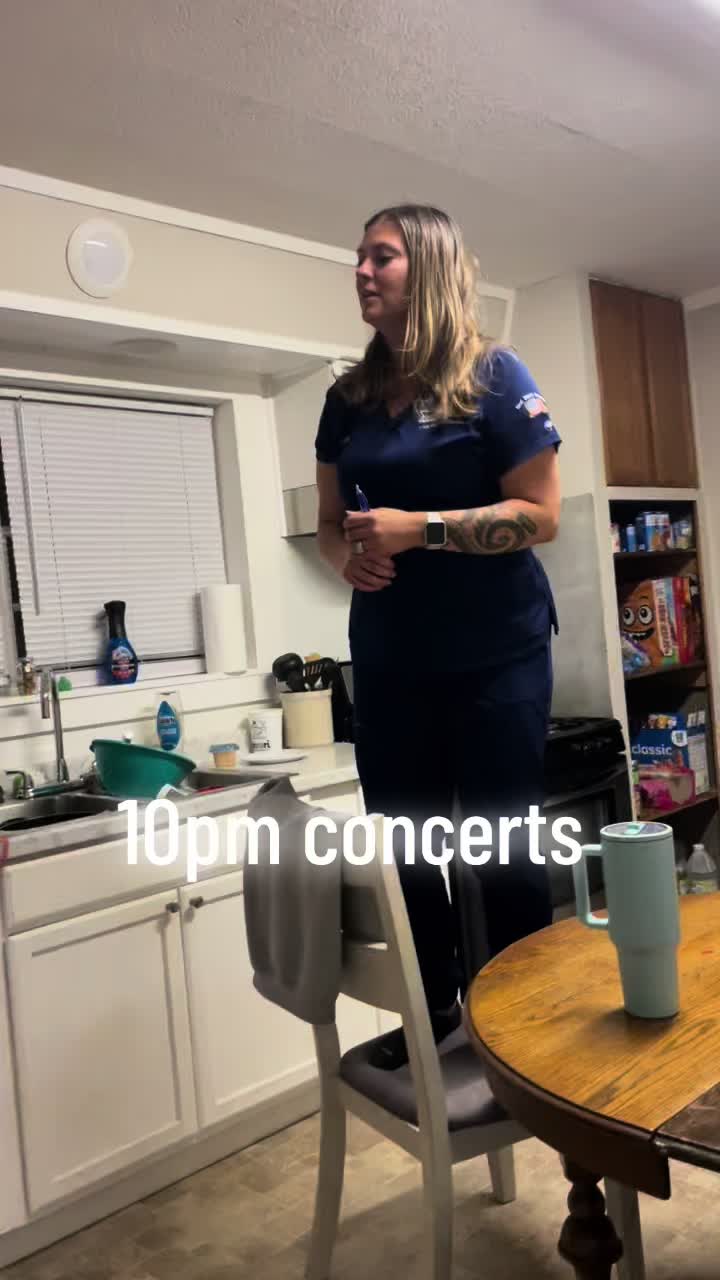 @_amynickles