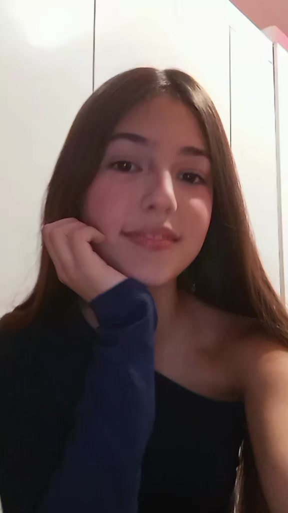 @Eloá Ivone💗😊🌺
