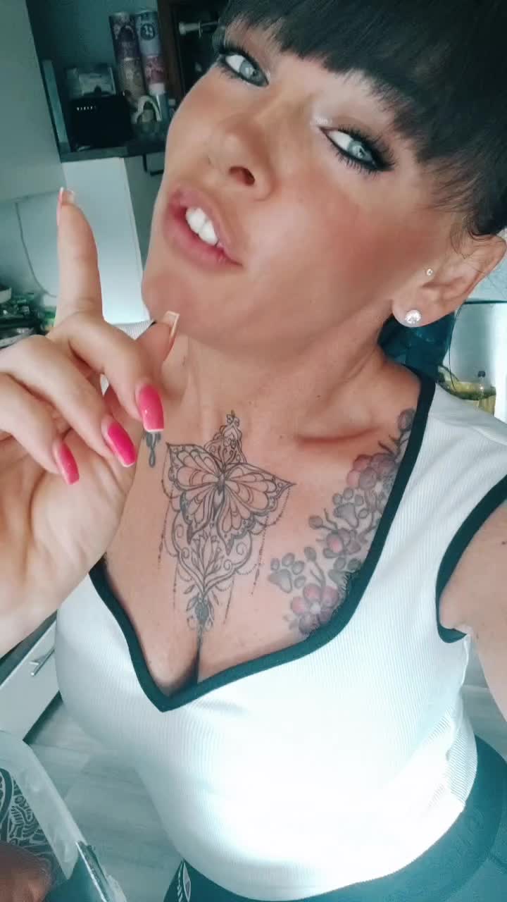 @Monique Mehn