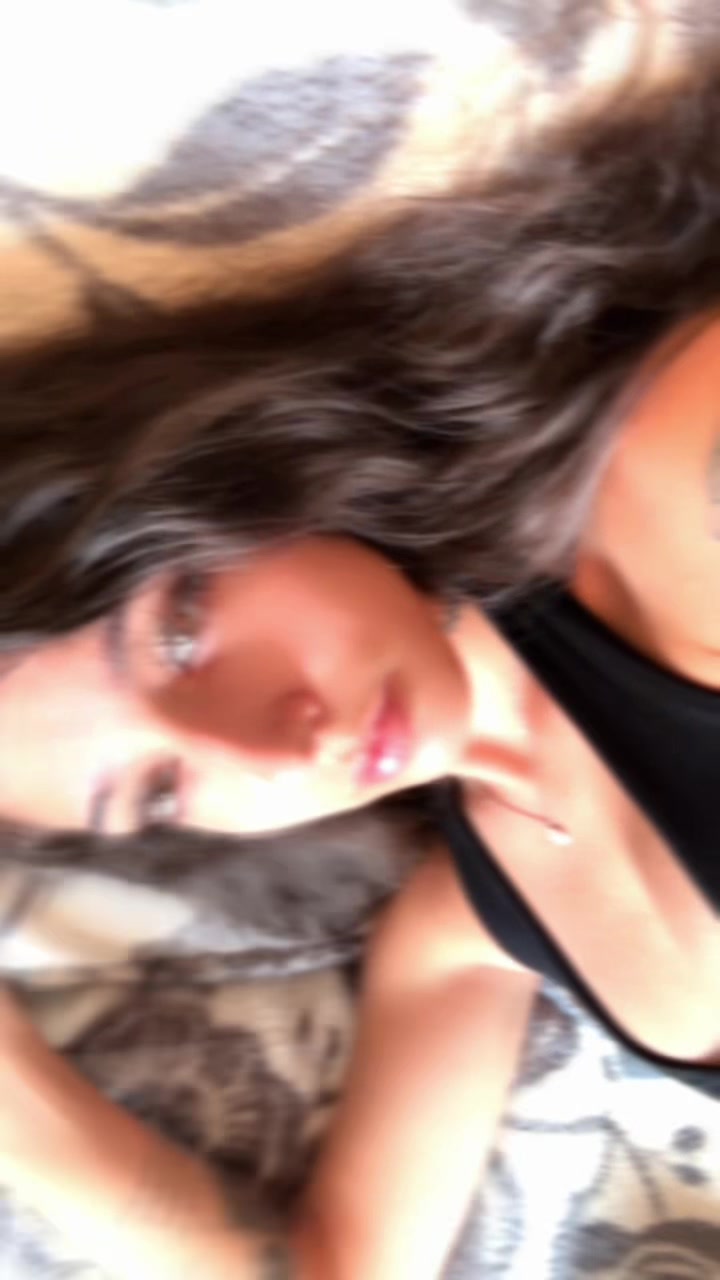 @Rina💋