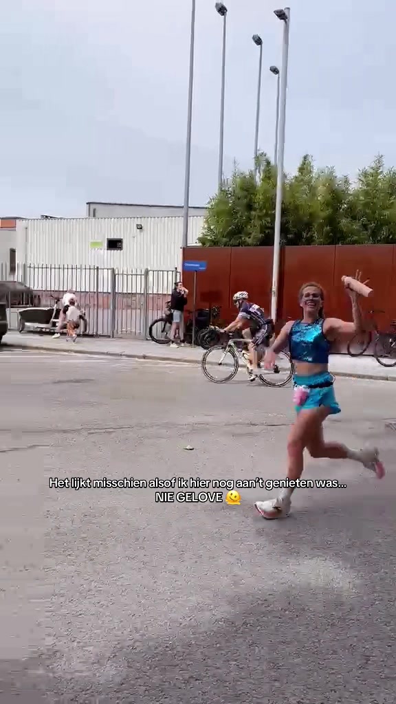 @astridliawouters / runwithme