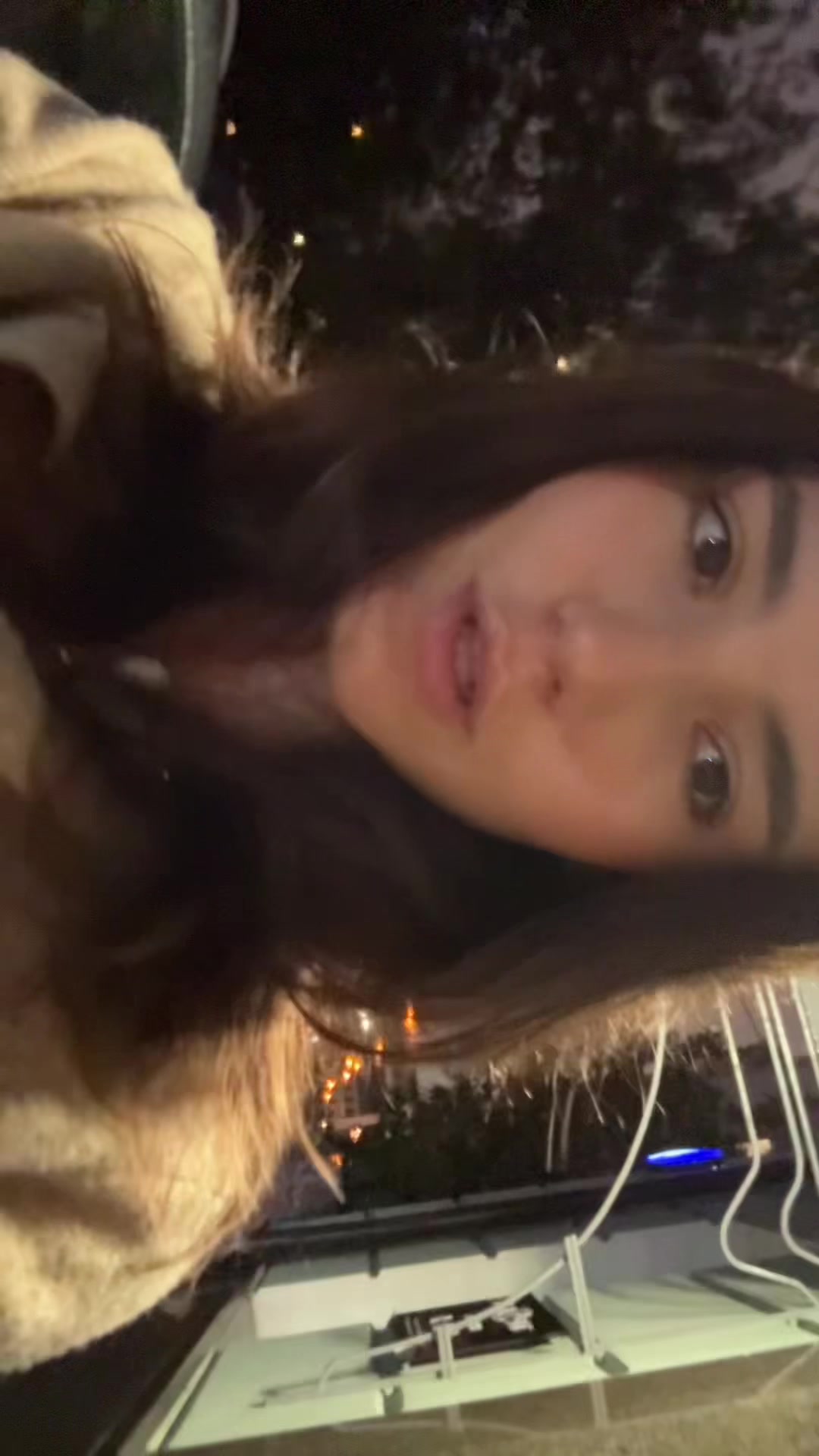 @Sofia