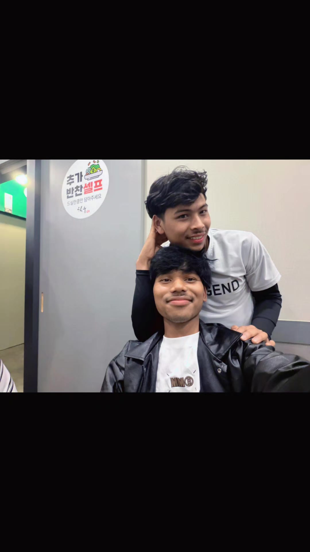 @Mr_&radic;k&agrave;&ntilde;x&agrave;🇳🇵