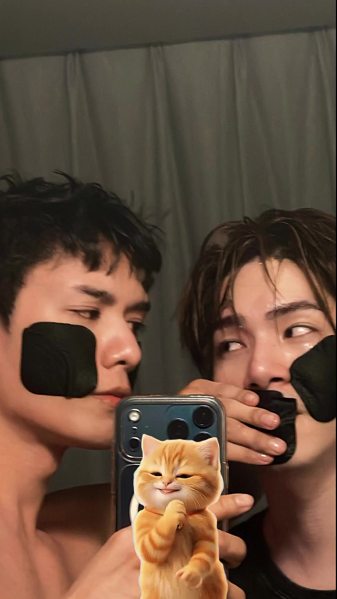 @Nana